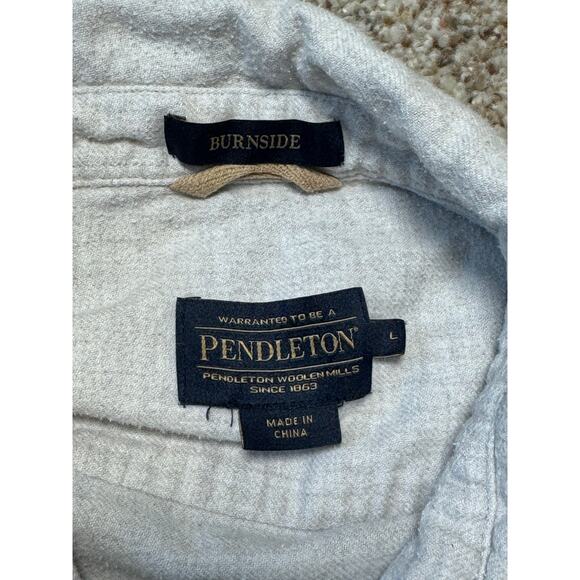 Pendleton Burnside Long sleeve collared shirt, size LG, Cream Flannel, Stains - Picture 3 of 14